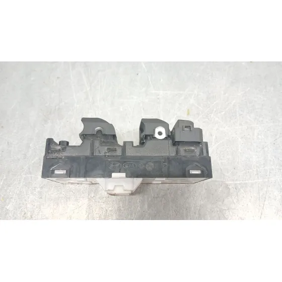 Mando Elevalunas Delantero Izquierdo para Kia Xceed (Cd)