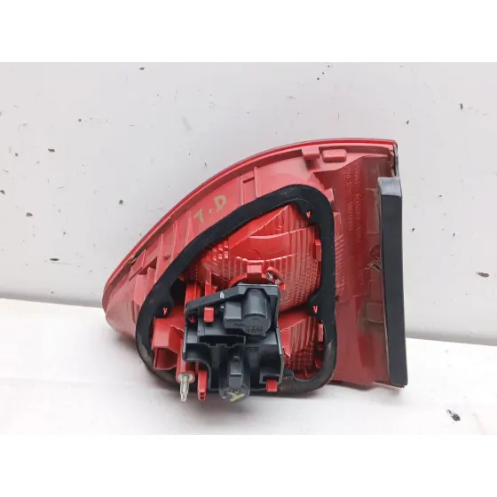 Piloto Trasero Derecho Interior para Seat Exeo (3R2)