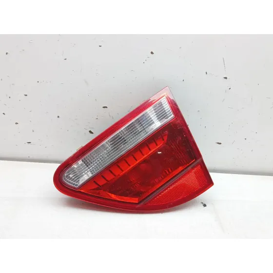 Piloto Trasero Derecho Interior para Seat Exeo (3R2)
