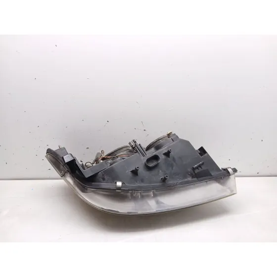 Faro Izquierdo para Nissan Primera Hatchback (P12)