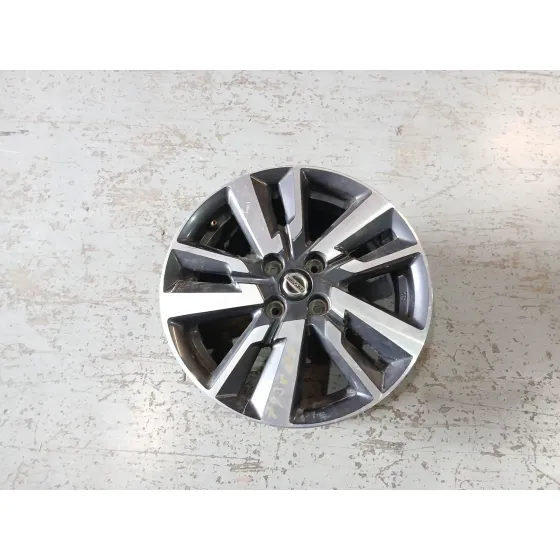 Llanta para Nissan Micra V (K14)
