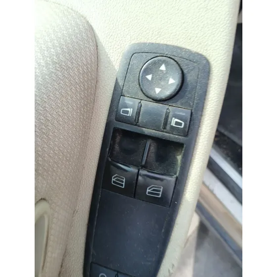 Retrovisor Derecho para Mercedes-Benz Clase A (W169)