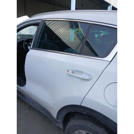 Puerta Trasera Izquierda para Kia Sportage Iv (Ql, Qle)