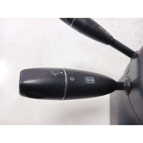Mando Limpia para Mercedes-Benz Clase C (W204)