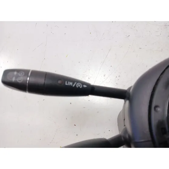 Mando Limpia para Mercedes-Benz Clase C (W204)