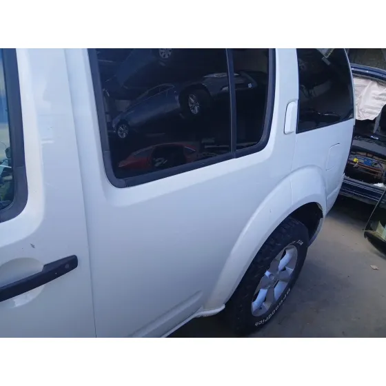 Puerta Trasera Izquierda para Nissan Pathfinder Iii (R51)