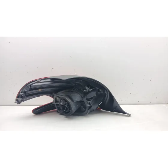 Piloto Trasero Derecho para Peugeot 208 I (Ca_, Cc_)