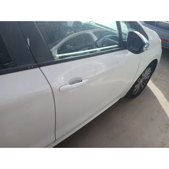 Puerta Delantera Derecha para Peugeot 208 I (Ca_, Cc_)