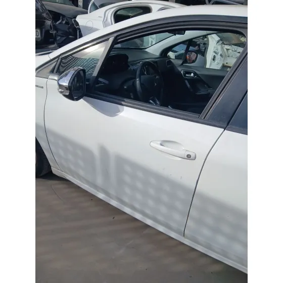 Puerta Delantera Izquierda para Peugeot 208 I (Ca_, Cc_)