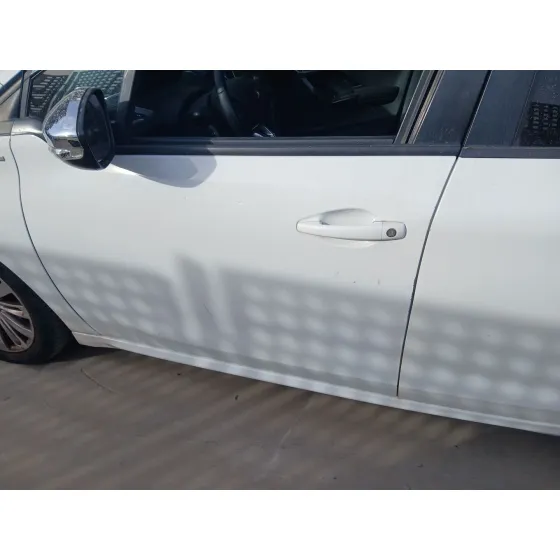 Puerta Delantera Izquierda para Peugeot 208 I (Ca_, Cc_)
