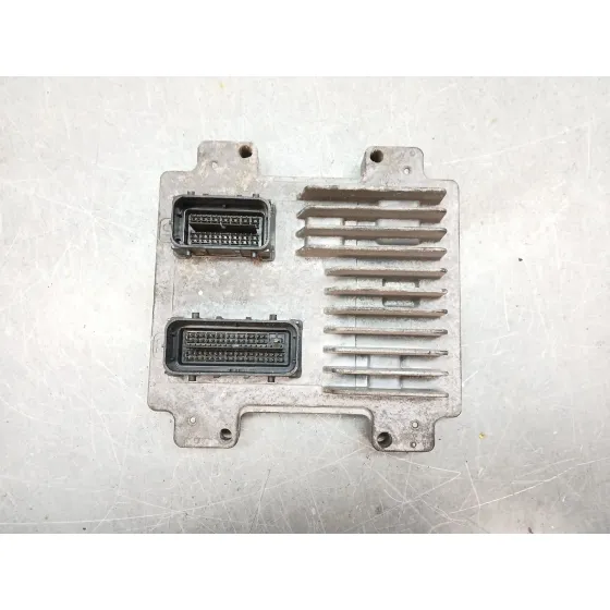 Centralita Motor Uce para Opel Corsa D (S07)
