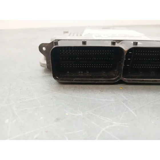 Centralita Motor Uce para Volkswagen T-Roc (A11, D11)