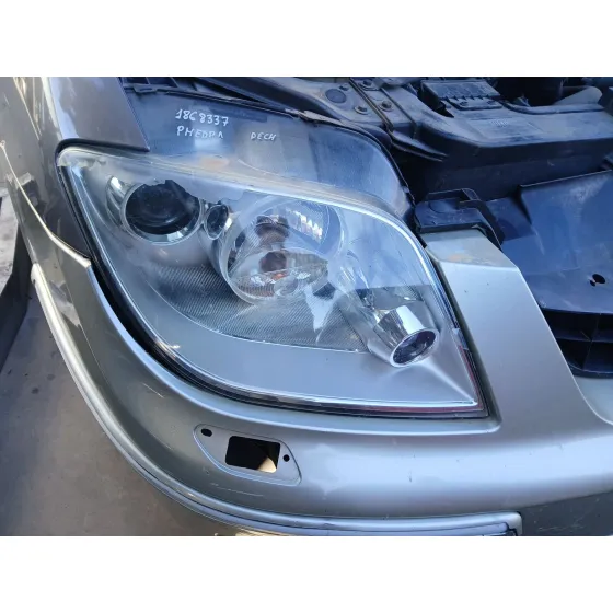 Faro Derecho para Lancia Phedra (179_)