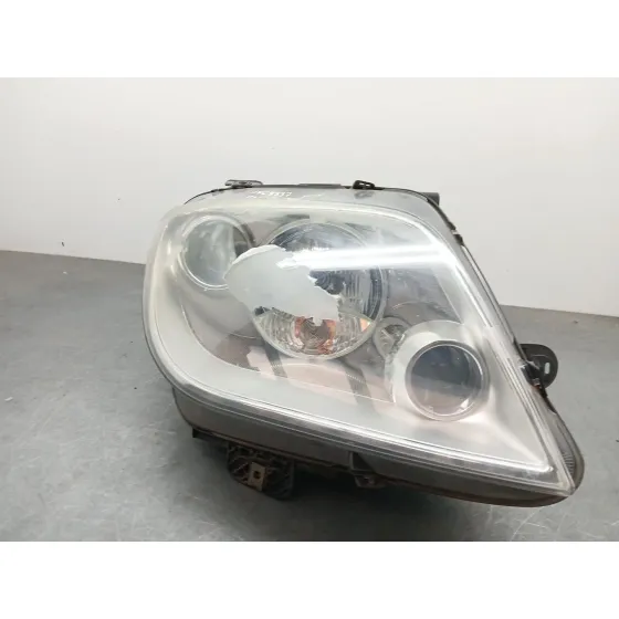 Faro Derecho para Lancia Phedra (179_)