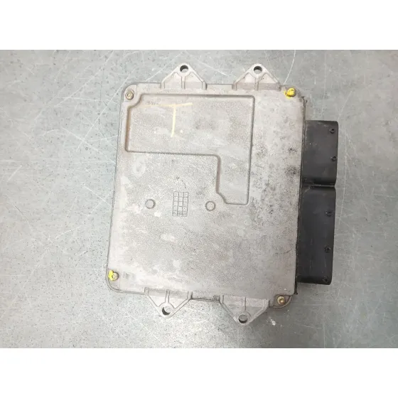 Centralita Motor Uce para Opel Corsa C (X01)