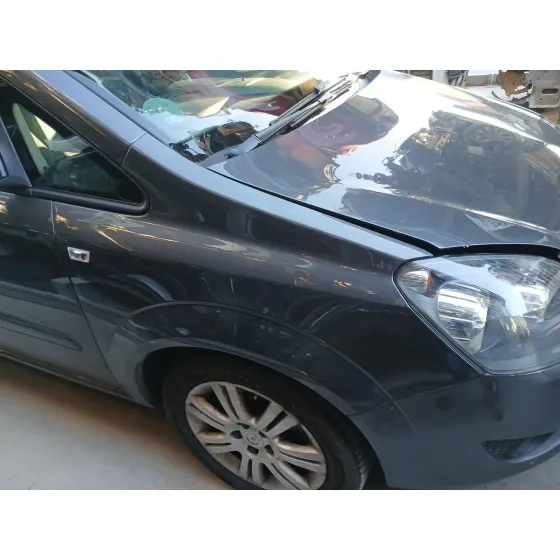 Aleta Delantera Derecha para Opel Zafira / Zafira Family B (A05)