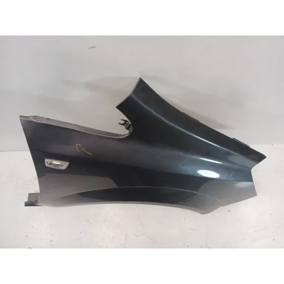 Aleta Delantera Derecha para Opel Zafira / Zafira Family B (A05)