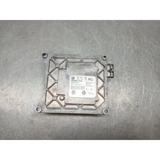 Centralita Motor Uce para Opel Zafira / Zafira Family B (A05)