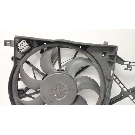 Electroventilador para Opel Zafira / Zafira Family B (A05)