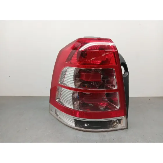 Piloto Trasero Izquierdo para Opel Zafira / Zafira Family B (A05)