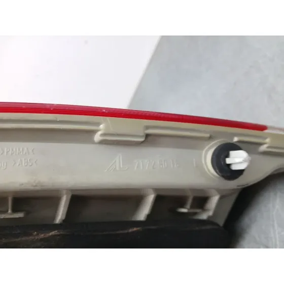 Piloto Trasero Izquierdo para Opel Zafira / Zafira Family B (A05)