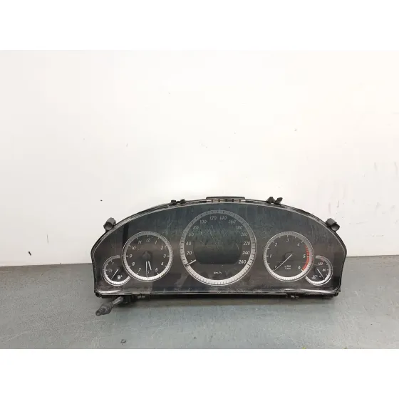 Cuadro Instrumentos para Mercedes-Benz Clase E (W212)