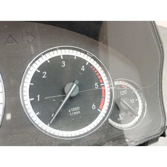 Cuadro Instrumentos para Mercedes-Benz Clase E (W212)