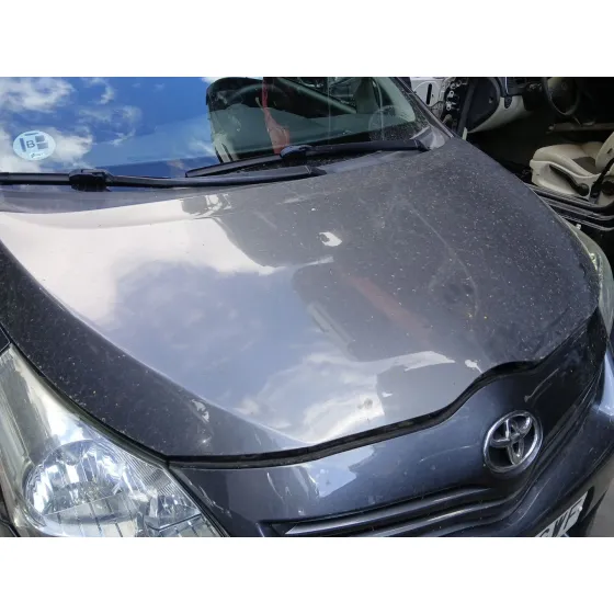Capot para Toyota Verso (_R2_)
