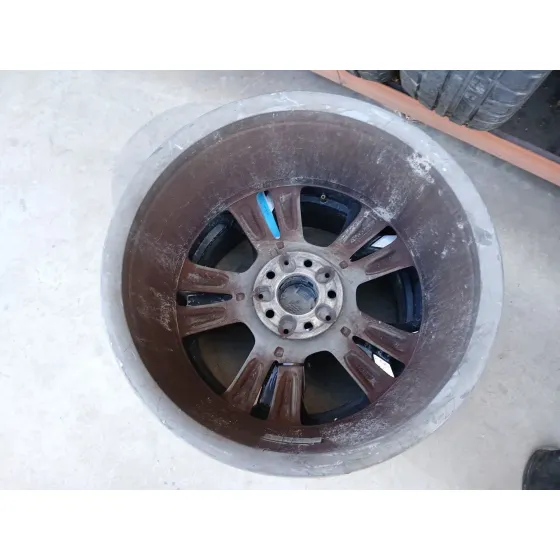 Llanta para Mercedes-Benz Cls (C219)
