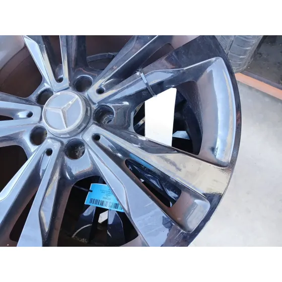 Llanta para Mercedes-Benz Cls (C219)