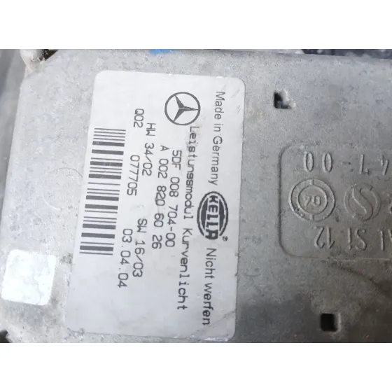 Faro Derecho para Mercedes-Benz Clase E (W211)
