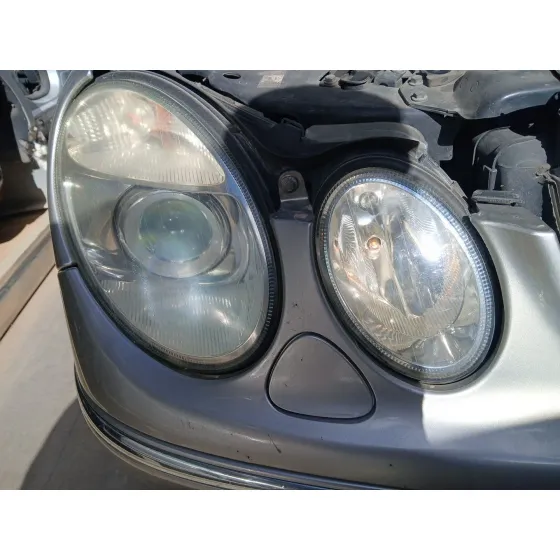 Faro Derecho para Mercedes-Benz Clase E (W211)