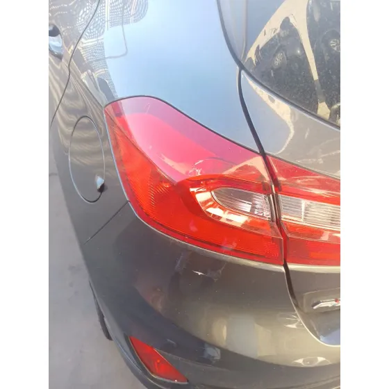 Piloto Trasero Izquierdo para Ford Fiesta Vii (Hj, Hf)