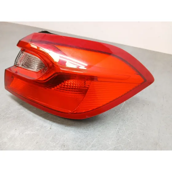 Piloto Trasero Derecho para Ford Fiesta Vii (Hj, Hf)