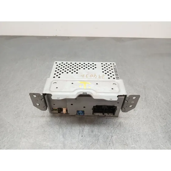 Sistema Audio / Radio Cd para Ford Fiesta Vii (Hj, Hf)