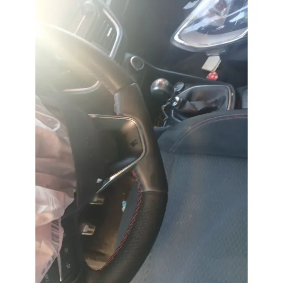 Volante para Ford Fiesta Vii (Hj, Hf)