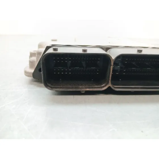 Centralita Motor Uce para Opel Insignia Berlina