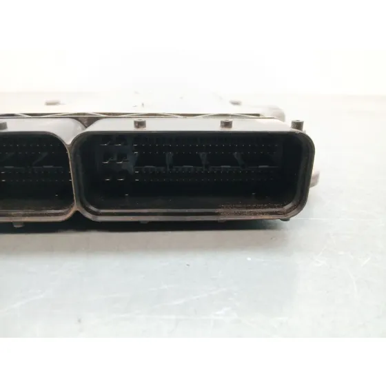 Centralita Motor Uce para Opel Insignia Berlina