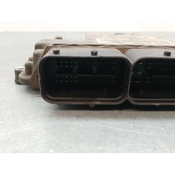 Centralita Motor Uce para Hyundai Santa Fe Ii (Cm)