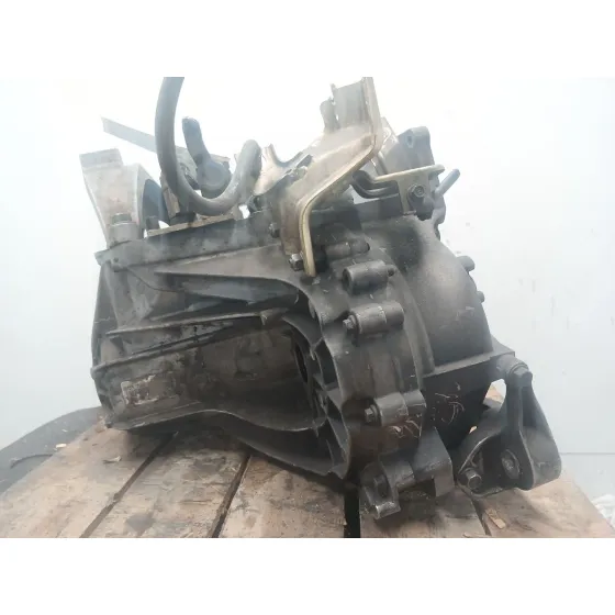 Caja Cambios para Mazda 3 Sedan (Bk)