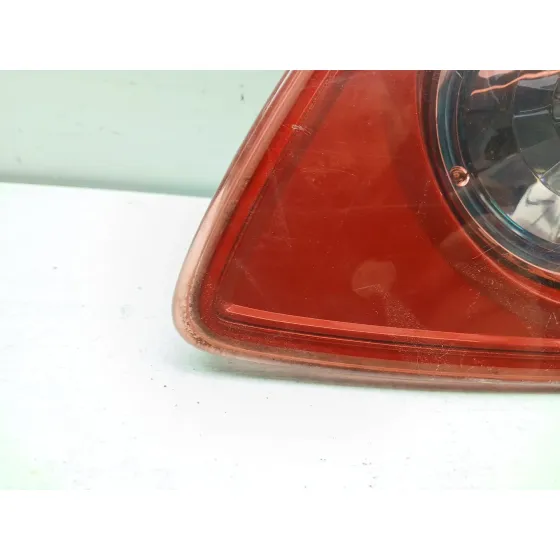 Piloto Trasero Derecho Interior para Mazda 3 Sedan (Bk)
