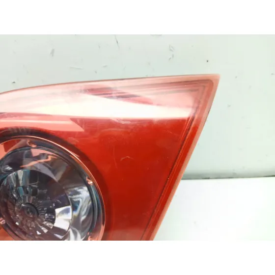 Piloto Trasero Derecho Interior para Mazda 3 Sedan (Bk)