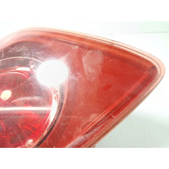 Piloto Trasero Izquierdo Interior para Mazda 3 Sedan (Bk)