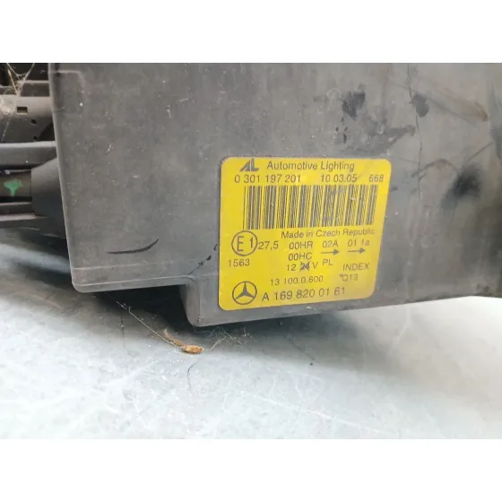Faro Izquierdo para Mercedes-Benz Clase A (W169)