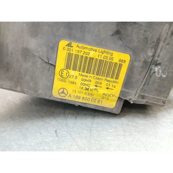 Faro Derecho para Mercedes-Benz Clase A (W169)