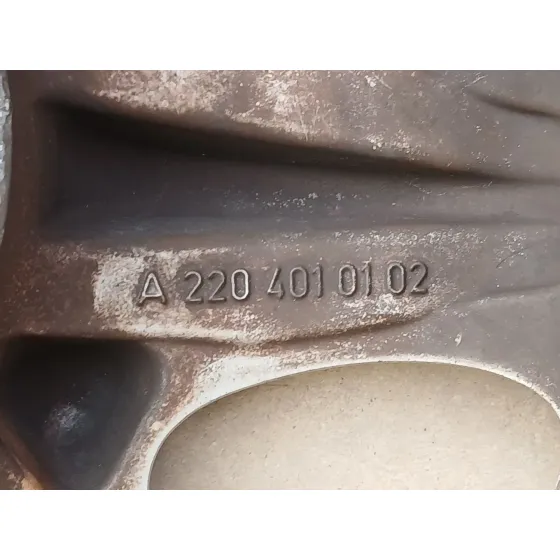 Llanta para Mercedes-Benz Clase S (W220, V220)