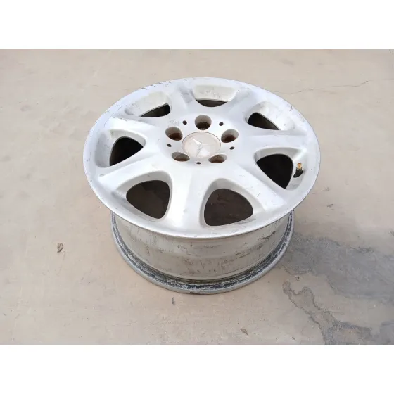 Llanta para Mercedes-Benz Clase S (W220, V220)