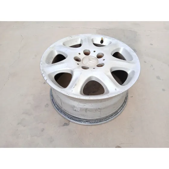 Llanta para Mercedes-Benz Clase S (W220, V220)