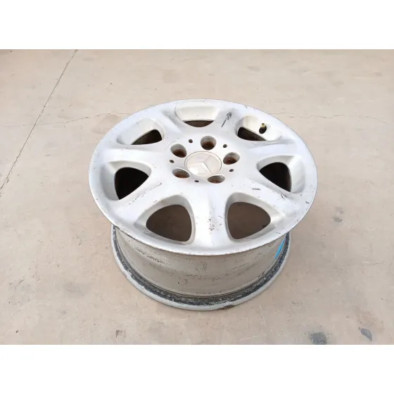Llanta para Mercedes-Benz Clase S (W220, V220)