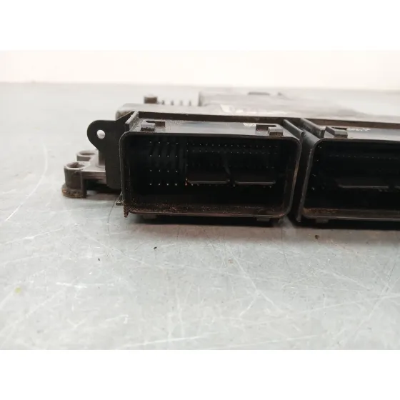 Centralita Motor Uce para Ford Transit Courier B460 Monospace